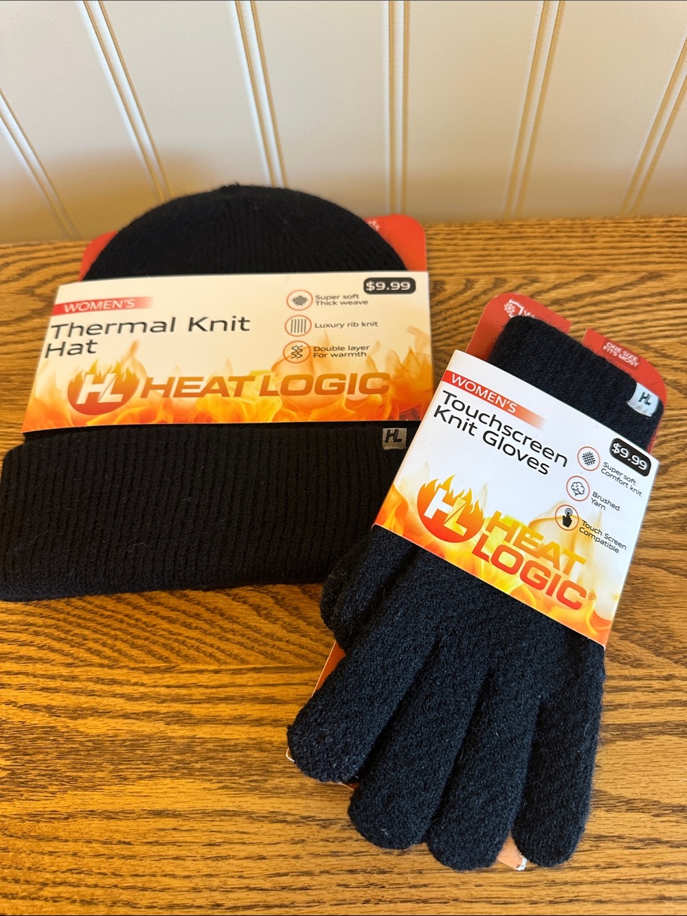 Women's Black Thermal Knit Hat & Touchscreen Gloves Set